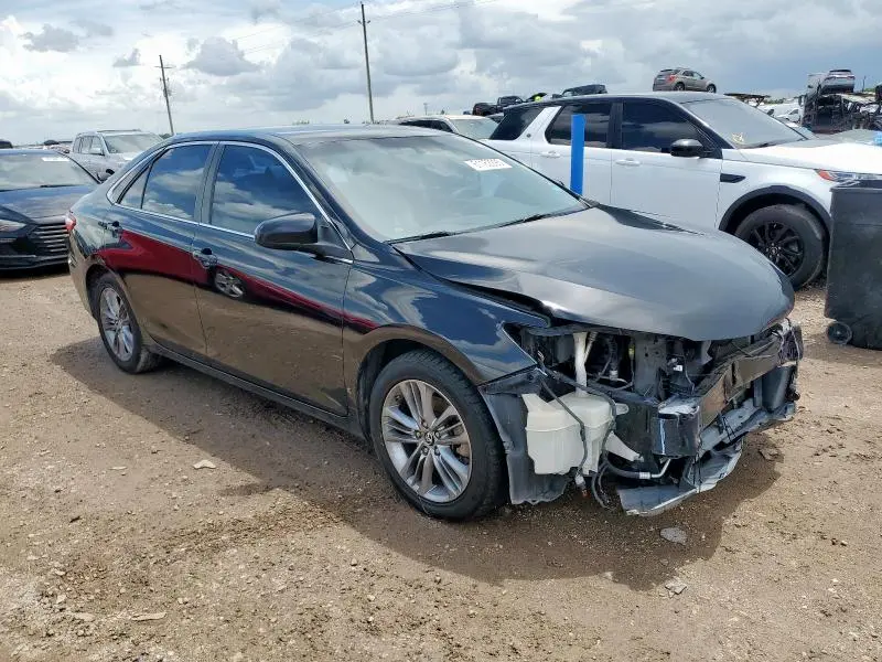 2015 TOYOTA CAMRY LE  