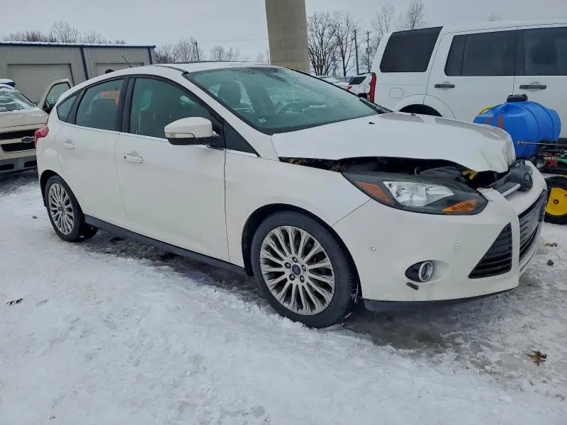 2012 FORD FOCUS TITANIUM  