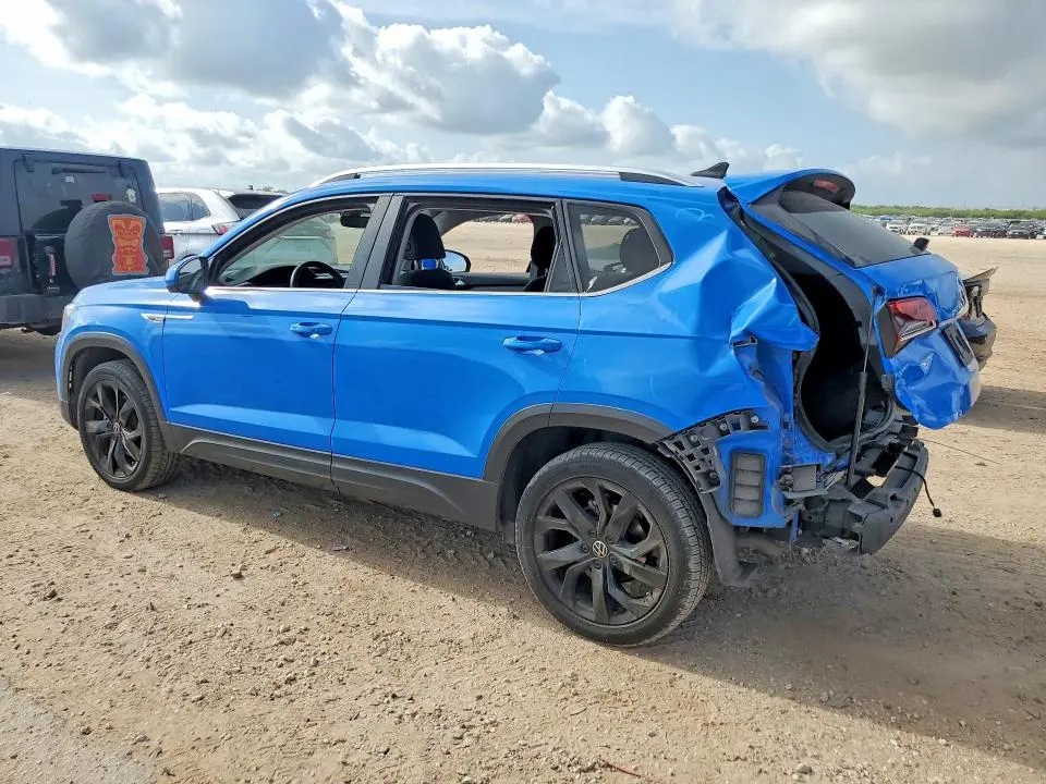 2022 VOLKSWAGEN TAOS SEL  