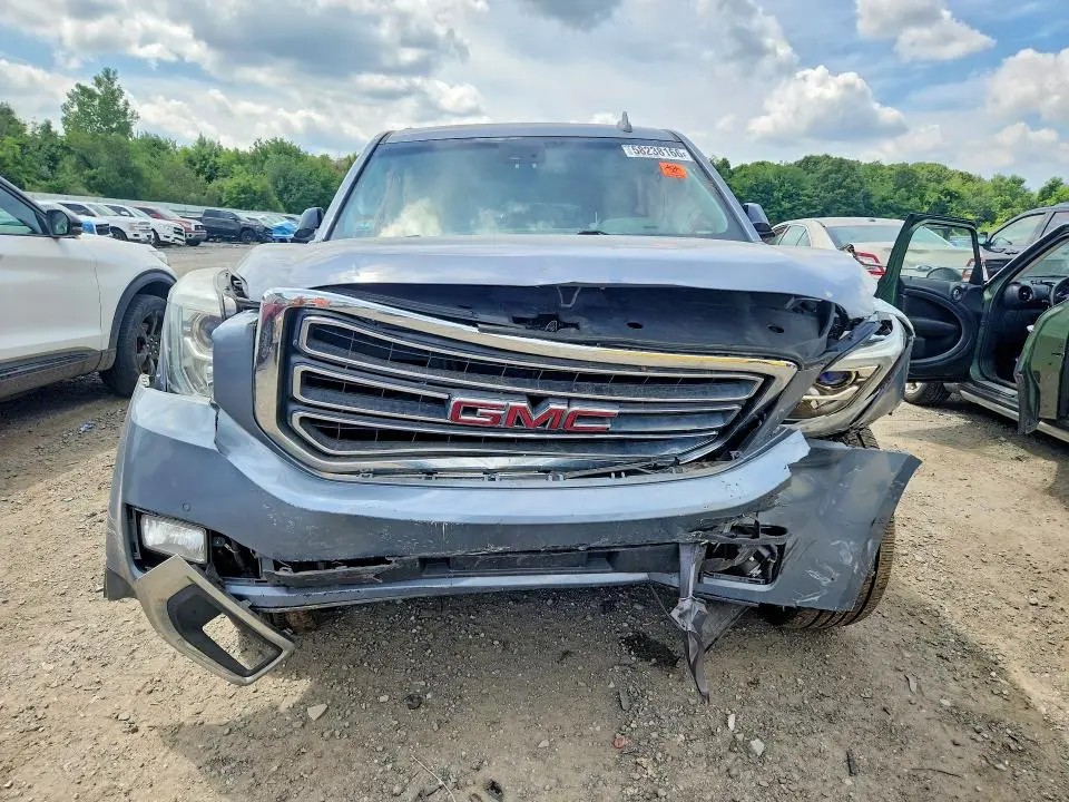 2015 GMC YUKON SLT  