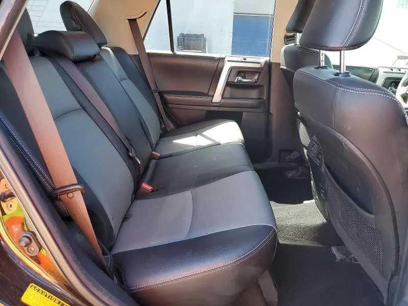 2018 TOYOTA 4RUNNER SR5 PREMIUM  