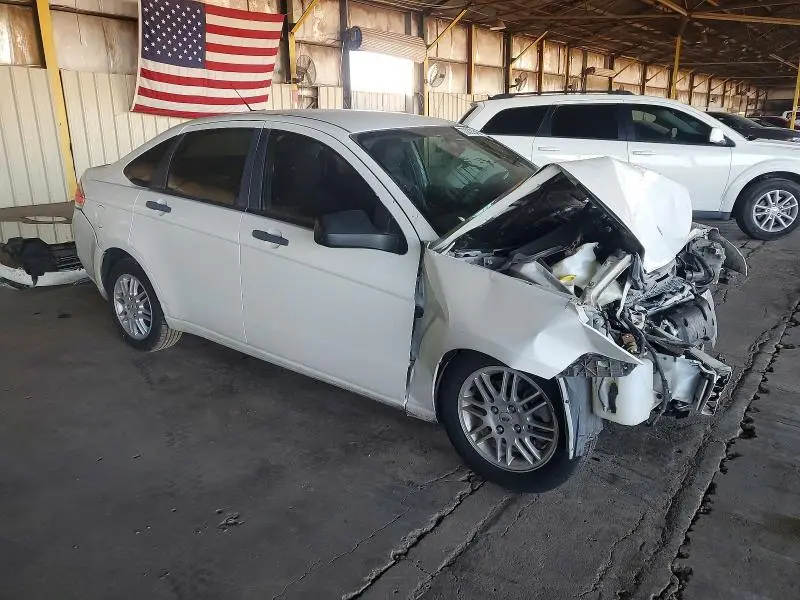 2010 FORD FOCUS SE  