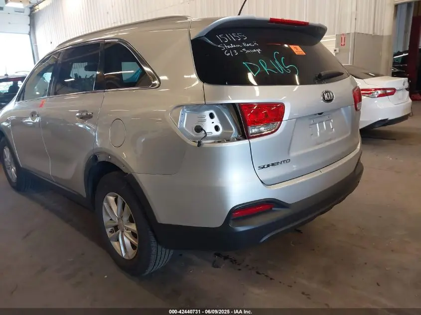 2017 KIA SORENTO 2.4L LX