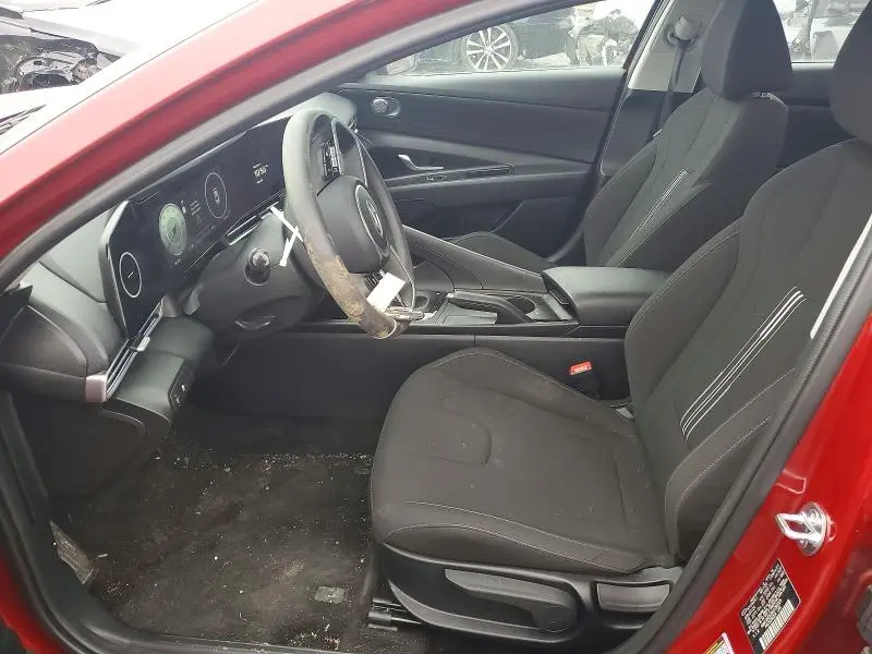 2024 HYUNDAI ELANTRA SEL  