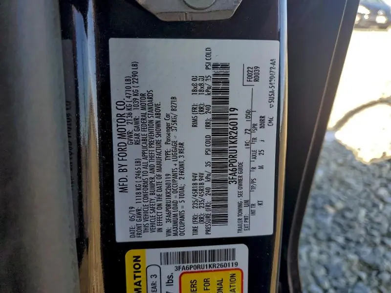 2019 FORD FUSION TITANIUM  