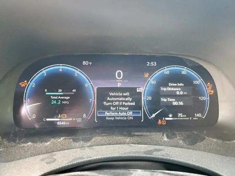 2024 TOYOTA HIGHLANDER LE  