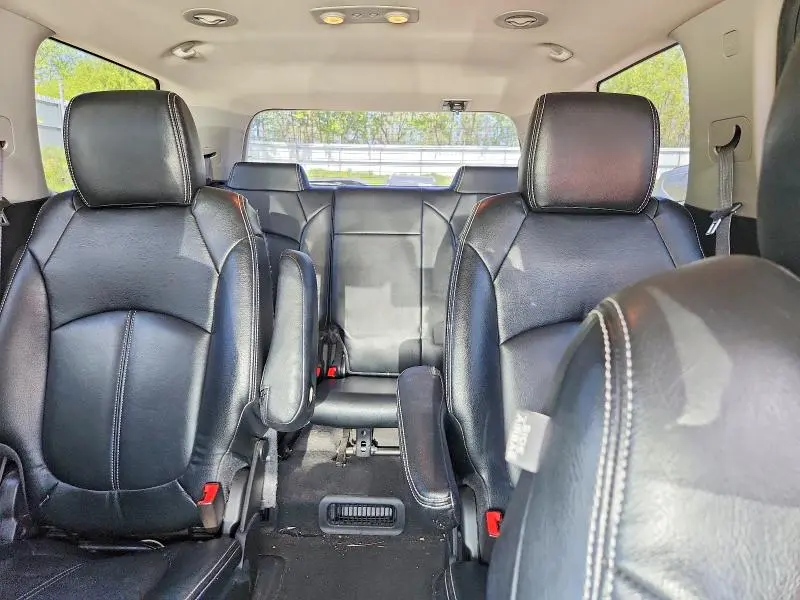 2015 GMC ACADIA SLE  