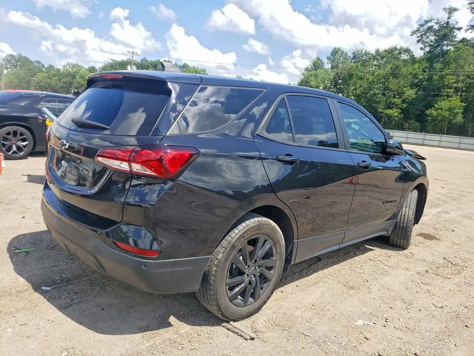 2023 CHEVROLET EQUINOX LS  