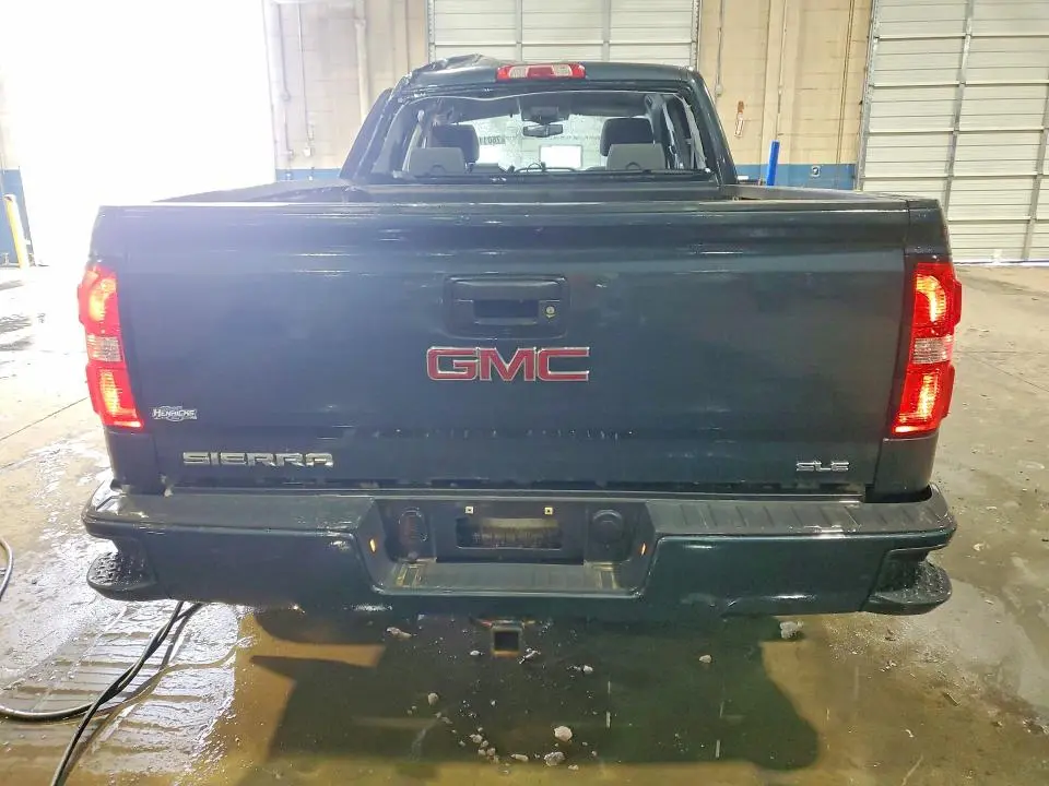 2017 GMC SIERRA K1500 SLE  