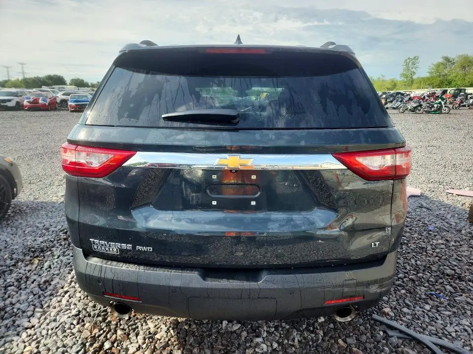 2020 CHEVROLET TRAVERSE LT  