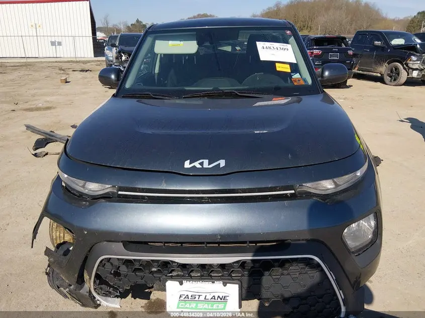 2022 KIA SOUL LX