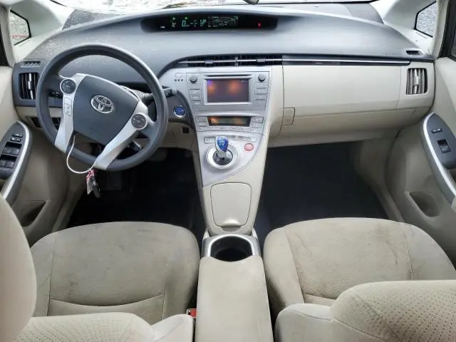 2015 TOYOTA PRIUS   