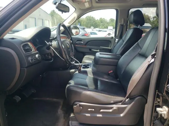 2013 CHEVROLET SUBURBAN K1500 LT  