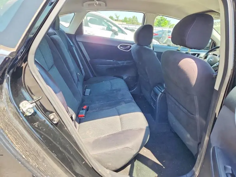 2015 NISSAN SENTRA SR  