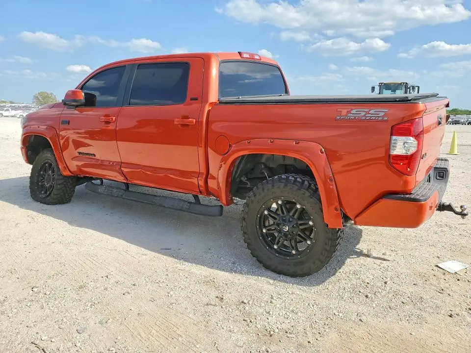 2017 TOYOTA TUNDRA SR5  