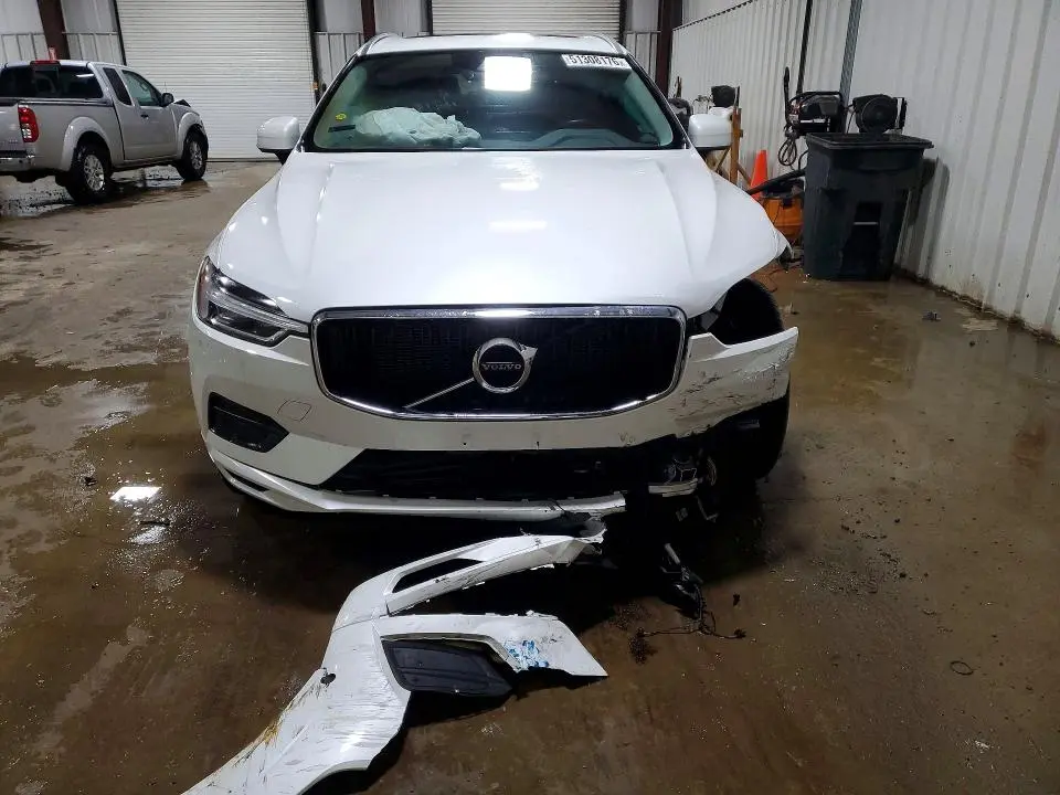 2018 VOLVO XC60 T5  