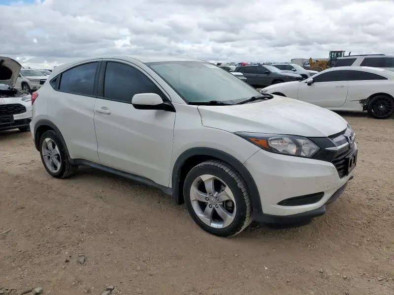 2018 HONDA HR-V LX  