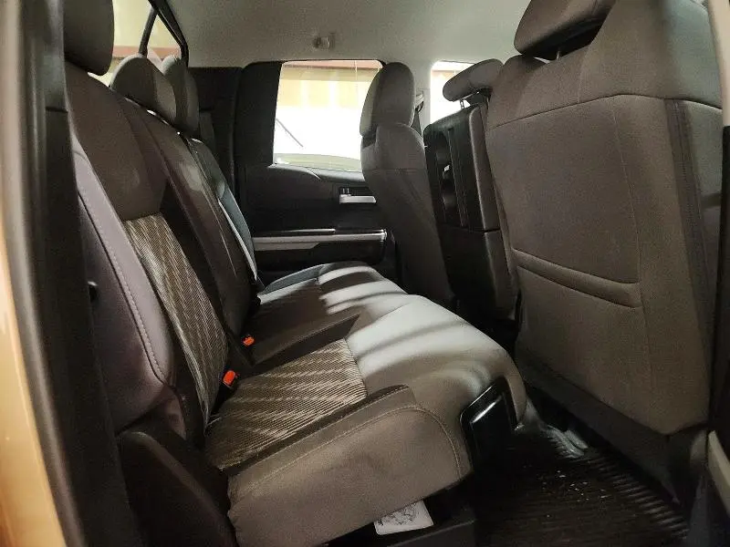 2019 TOYOTA TUNDRA DOUBLE CAB SR  