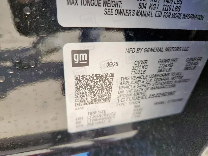 2025 GMC SIERRA K1500 AT4  