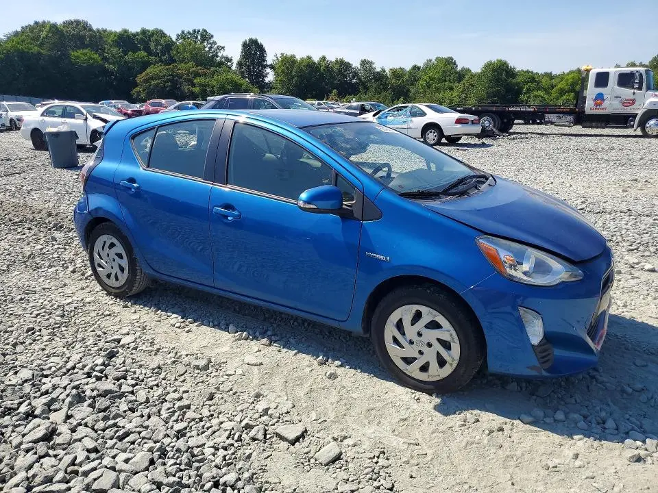 2016 TOYOTA PRIUS C TWO  