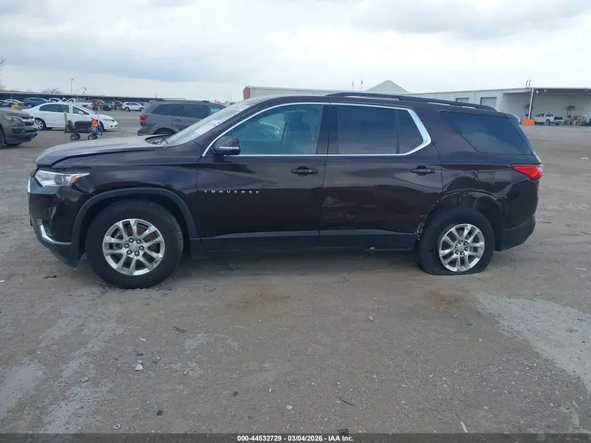 2020 CHEVROLET TRAVERSE FWD LT CLOTH
