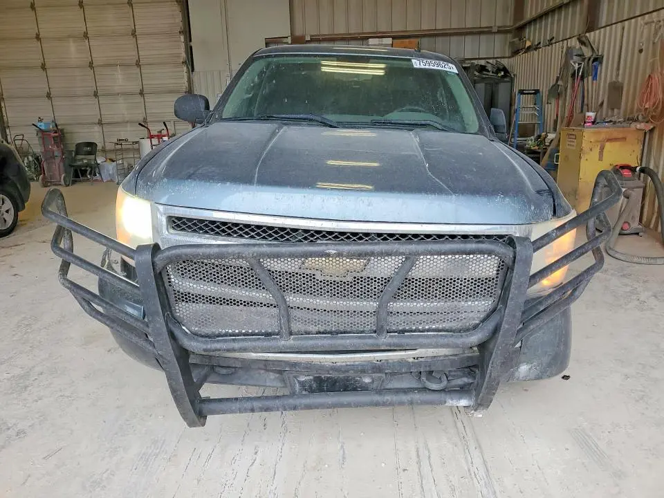 2011 CHEVROLET SILVERADO K1500 LS  