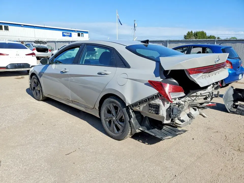 2023 HYUNDAI ELANTRA SEL  