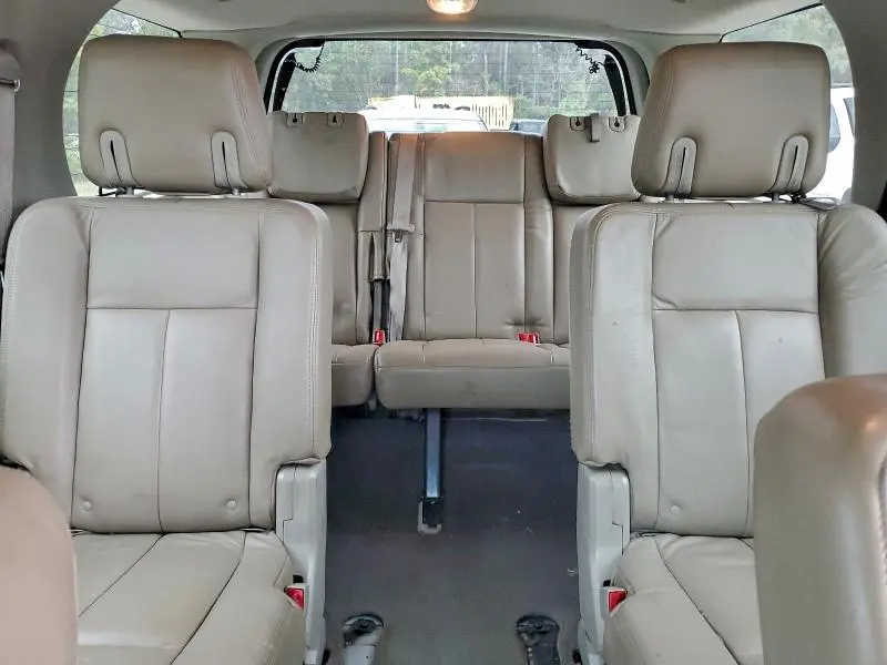 2010 FORD EXPEDITION XLT  