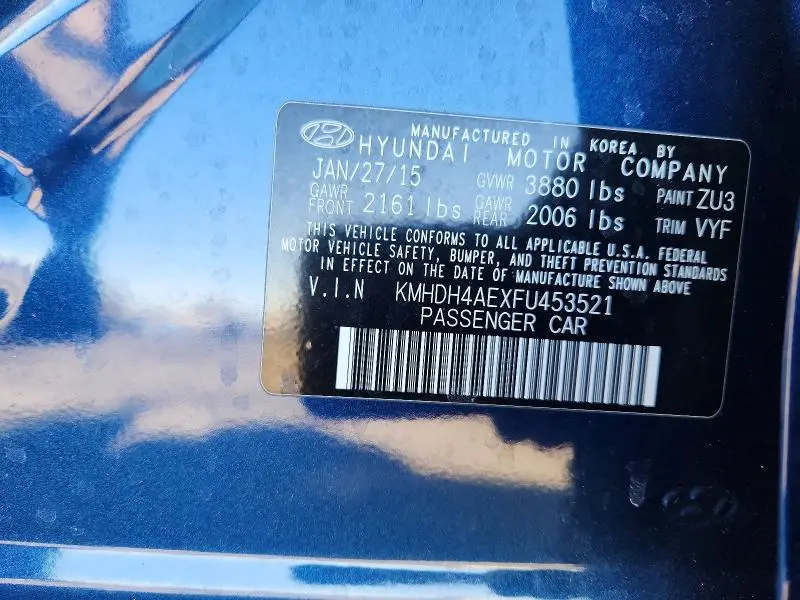 2015 HYUNDAI ELANTRA SE  