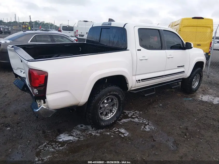 2022 TOYOTA TACOMA SR5 V6