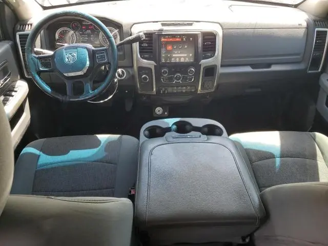 2015 RAM 3500 SLT  