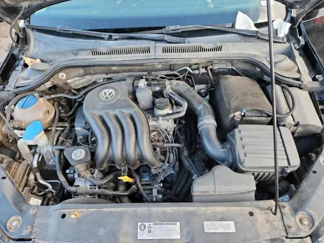 2015 VOLKSWAGEN JETTA BASE  