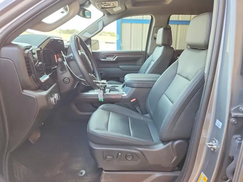 2024 GMC SIERRA K1500 SLT  