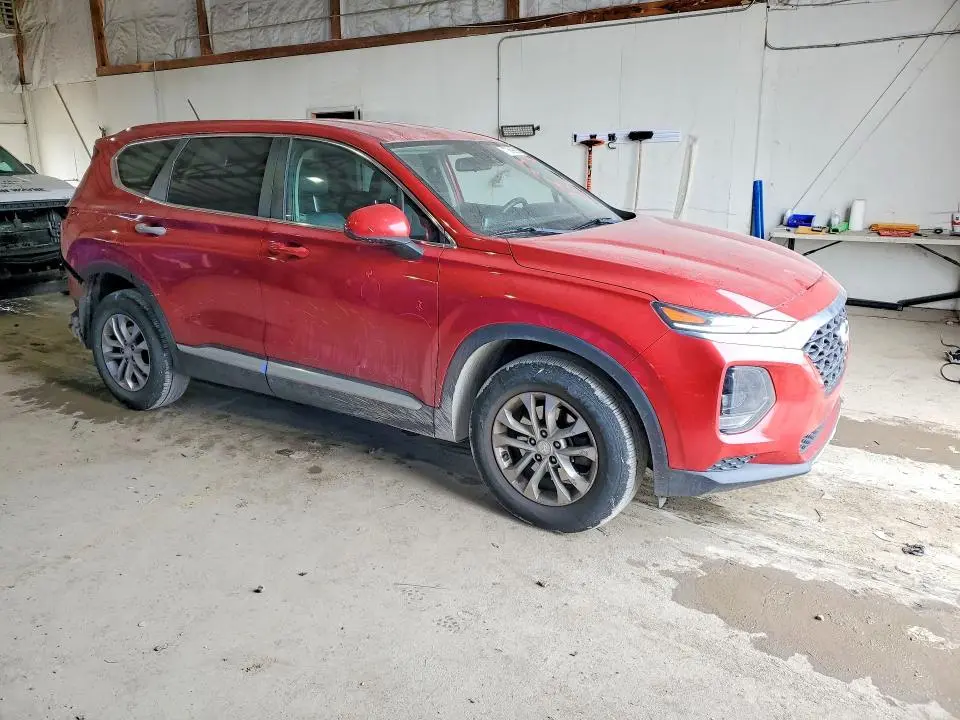 2019 HYUNDAI SANTA FE SE  