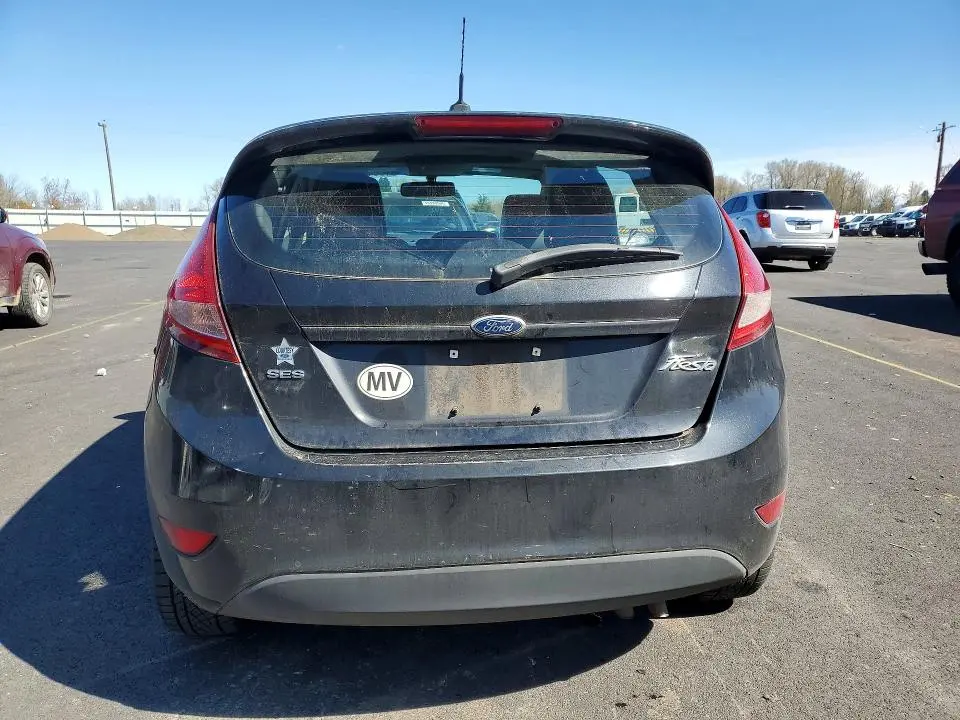 2012 FORD FIESTA SES  