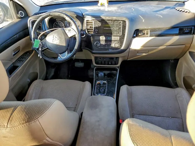 2017 MITSUBISHI OUTLANDER SE  