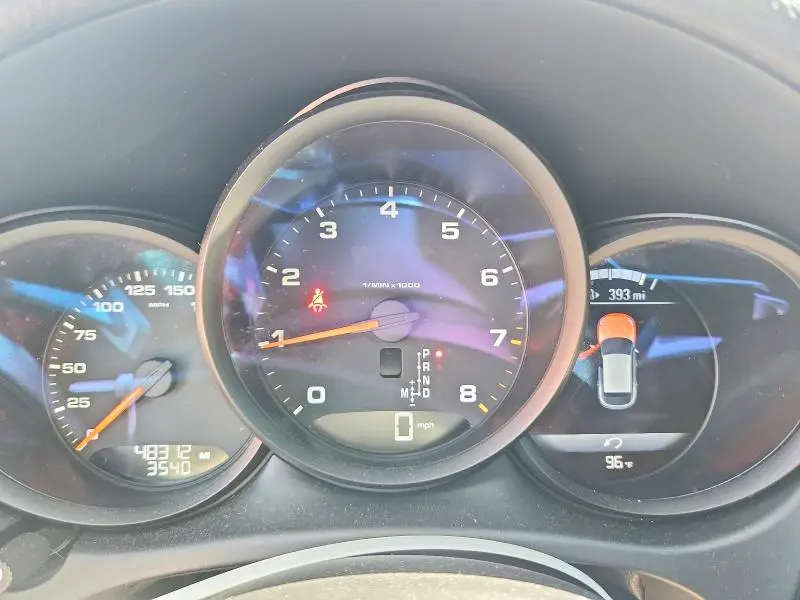 2021 PORSCHE MACAN   