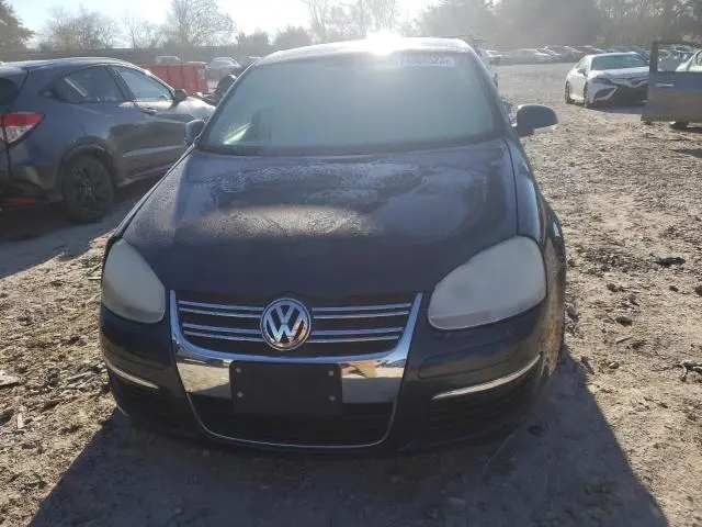 2010 VOLKSWAGEN JETTA S  