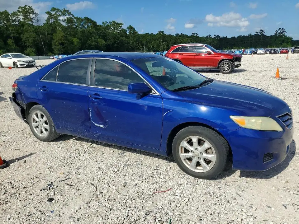 2010 TOYOTA CAMRY LE  