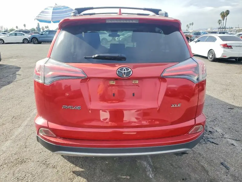 2017 TOYOTA RAV4 XLE  