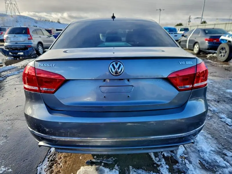 2015 VOLKSWAGEN PASSAT SEL  
