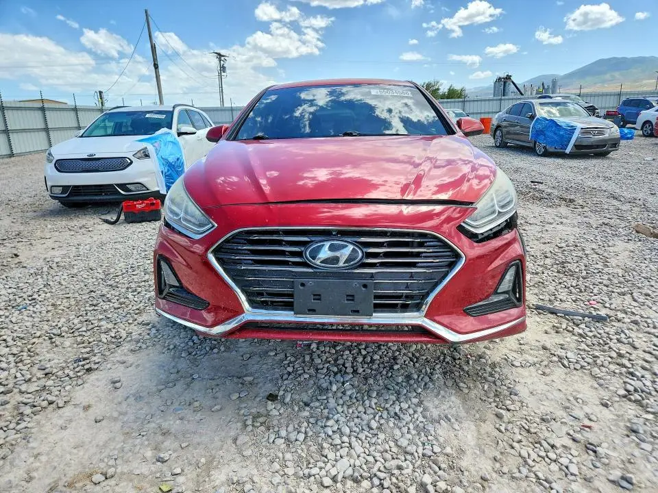 2018 HYUNDAI SONATA SE  