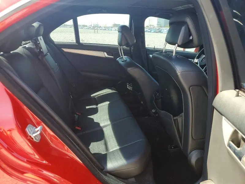 2013 MERCEDES-BENZ C 250  