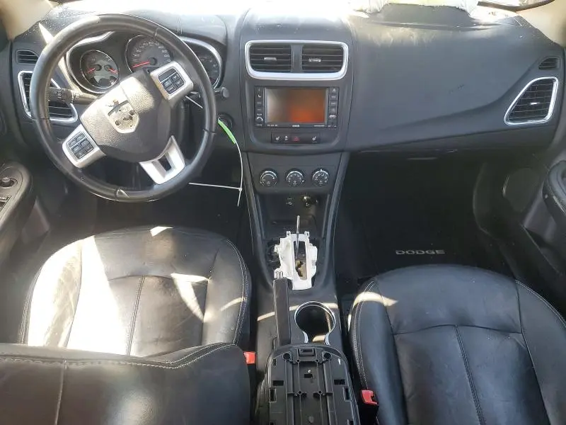 2011 DODGE AVENGER LUX  