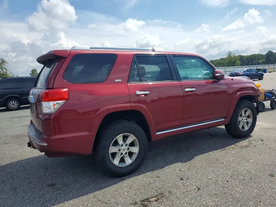 2011 TOYOTA 4RUNNER SR5  