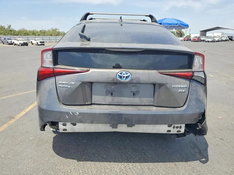 2019 TOYOTA PRIUS XLE AWD-E  
