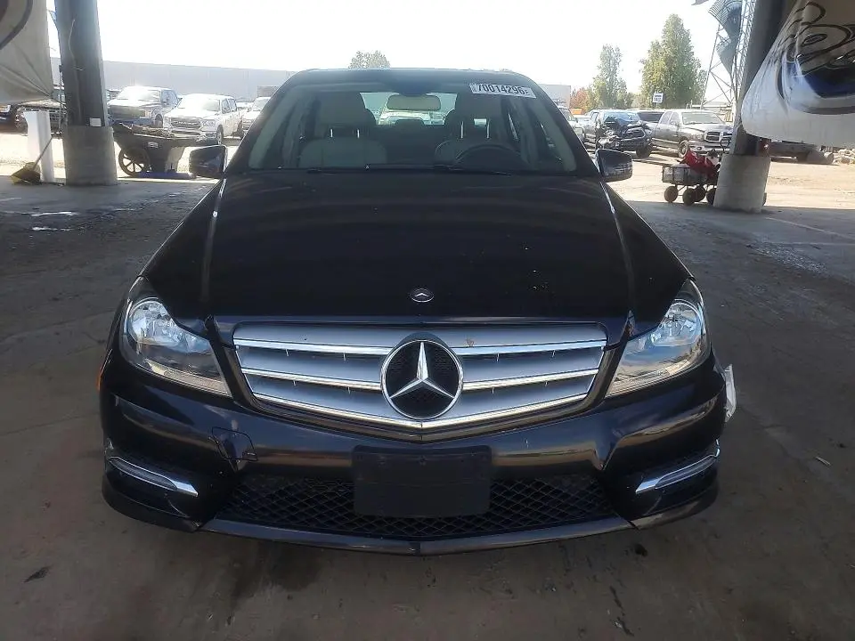 2013 MERCEDES-BENZ C 300 4MATIC  