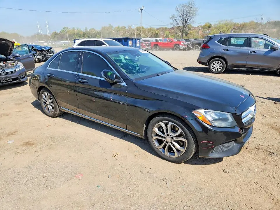 2016 MERCEDES-BENZ C 300  