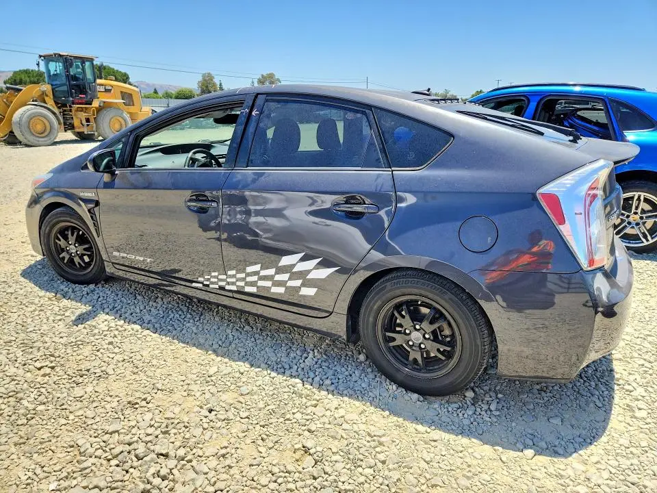 2012 TOYOTA PRIUS THREE  