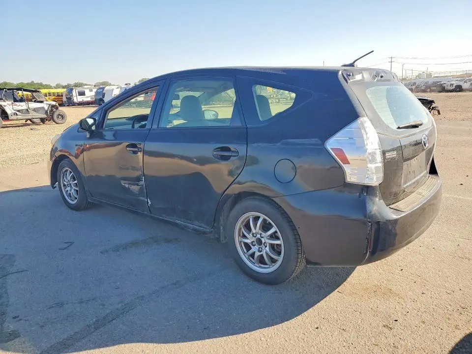2013 TOYOTA PRIUS V THREE  